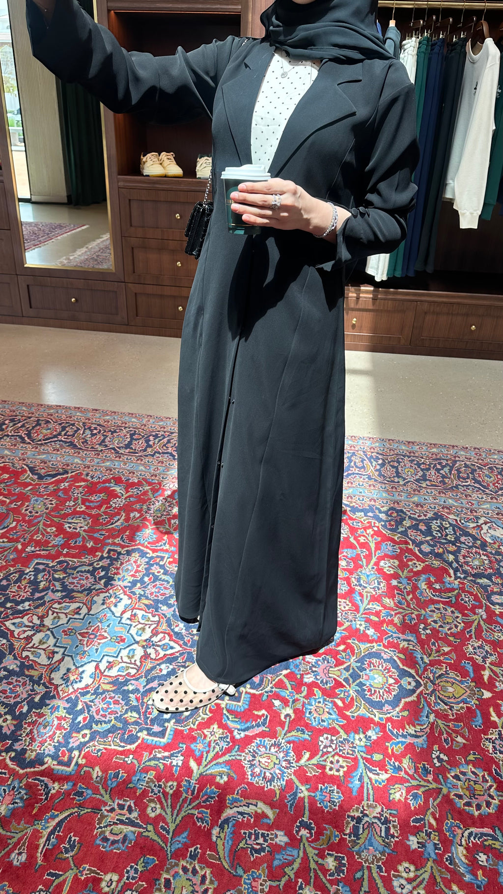 M01 -  ABAYA